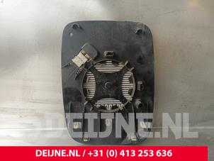 Renault Trafic Spiegelglas links O236017 foto 2