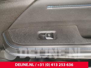 Lynk & Co 01 Front door trim 4-door, right O236018 photo 2