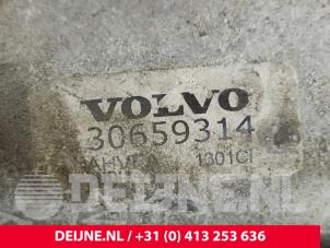 Volvo XC60 Startmotor O236004 foto 3