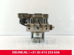 Peugeot Partner ABS Pumpe O236062 foto 3
