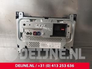 Mercedes Sprinter Display Multi Media control unit O236125 photo 2