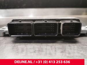 Renault Master Computer Motormanagement O236143 foto 2