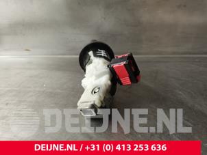 Renault Master Kontaktslot+Sleutel O236168 foto 3