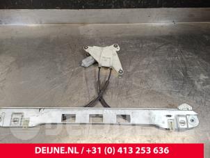 Renault Master Fenstermechanik 2-türig rechts vorne O236205 foto 2