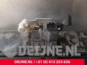 Volkswagen Caddy Slotmechaniek Achterklep O236240 foto 3