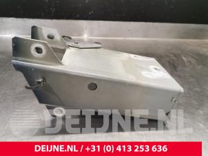 Volvo V60 Front bumper bracket, right O236276 photo 3