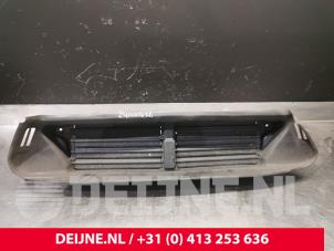 Gebruikte Luchtgeleider Volvo V40 (MV) 2.0 D2 16V Prijs € 175,00 Margeregeling aangeboden door van Deijne Onderdelen Uden B.V.