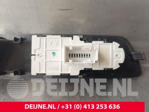 Peugeot Expert Electric window switch O236316 photo 3