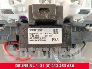 Peugeot Partner Innenbeleuchtung vorne O236345 foto 3