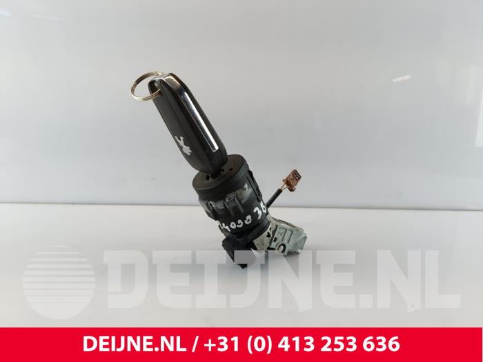 Peugeot Partner Ignition lock + key O236359