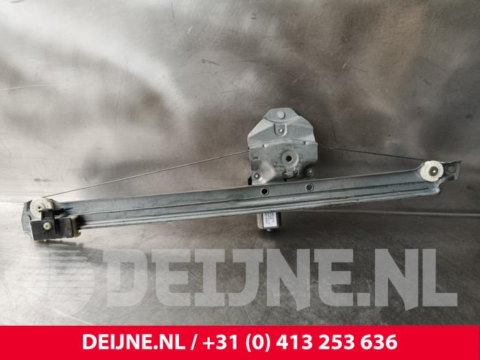 Opel Vivaro Window mechanism 2-door, front right O236574