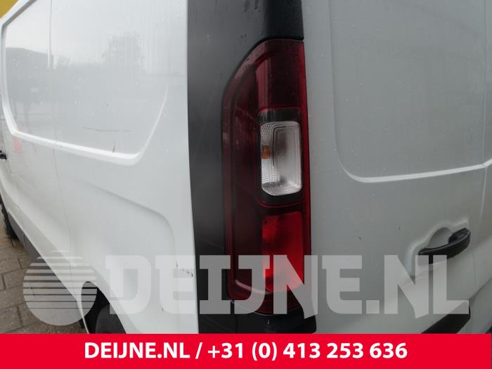 Renault Trafic Rücklicht links O236695