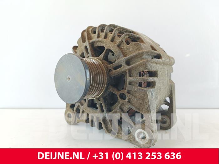 Gebruikte Dynamo Nissan Primastar 2.0 dCi 120 Prijs € 96,80 Inclusief btw aangeboden door van Deijne Onderdelen Uden B.V.