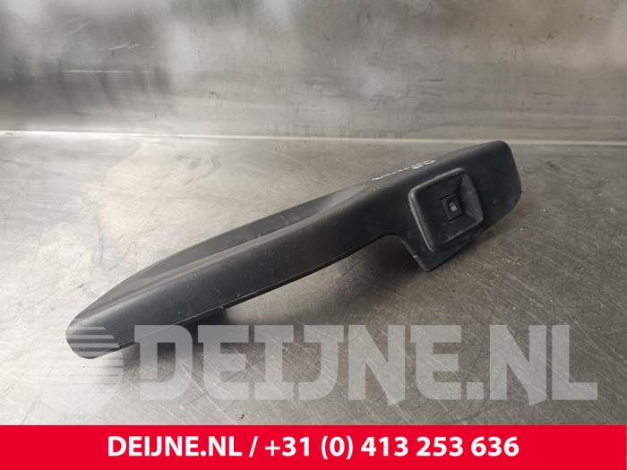 Renault Trafic Electric window switch O236767