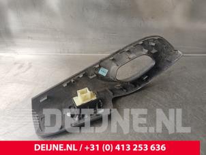 Renault Trafic Electric window switch O236767 photo 2