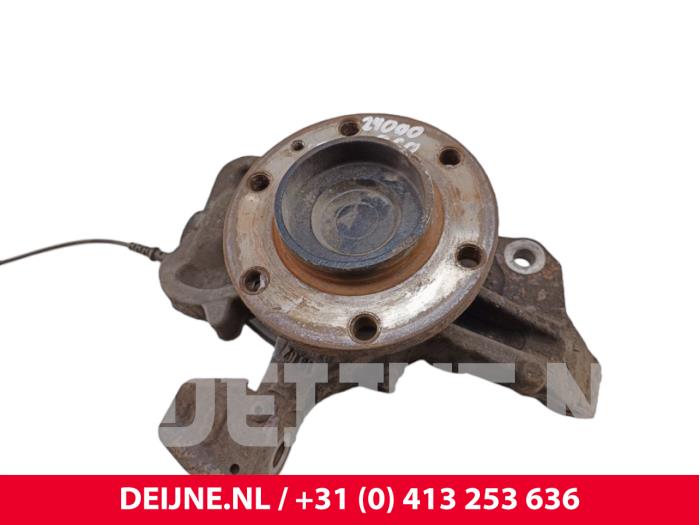 Mercedes Sprinter Fusee rechts-voor O236805