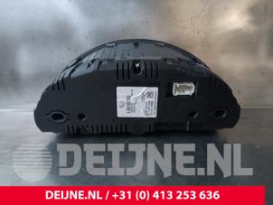 Mercedes Sprinter Odometer KM O236807 photo 2