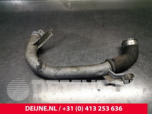 Volvo V70 Intercooler Buis O236856 foto 2