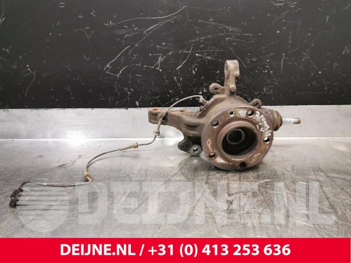 Renault Master Knuckle, front left O236958