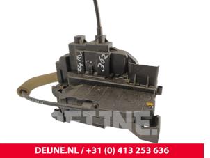 Renault Master Door lock mechanism 2-door, right O236998 photo 2