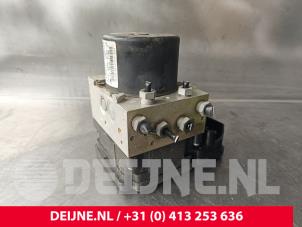 Volvo XC60 ABS pump O237072 foto 3
