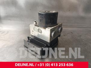 Gebruikte ABS Pomp Volvo XC60 I (DZ) 2.4 D3 20V Prijs € 125,00 Margeregeling aangeboden door van Deijne Onderdelen Uden B.V.