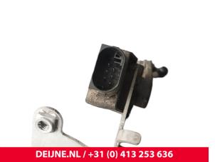 Lynk & Co 01 Xenon hoogteregelaar O237077 foto 3