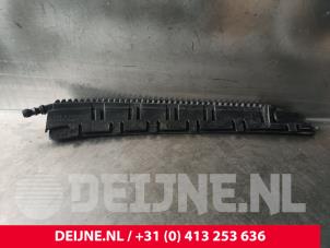 Porsche Panamera Air funnel O237251 photo 3