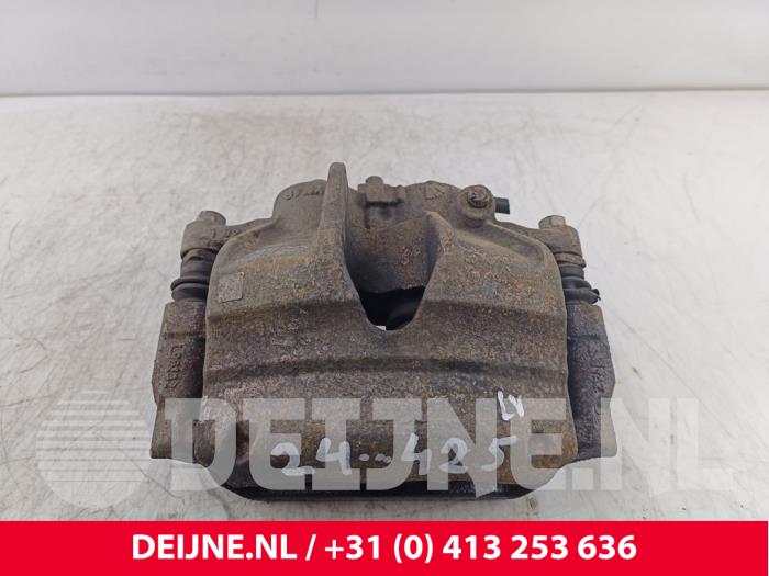 Volkswagen Crafter Remklauw (Tang) links-voor O237285