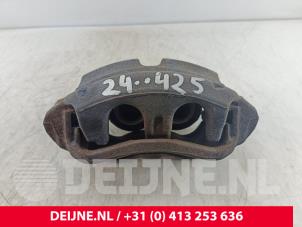Volkswagen Crafter Remklauw (Tang) rechts-voor O237287 foto 2