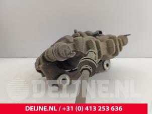Renault Master Front brake calliper, left O237354 photo 3