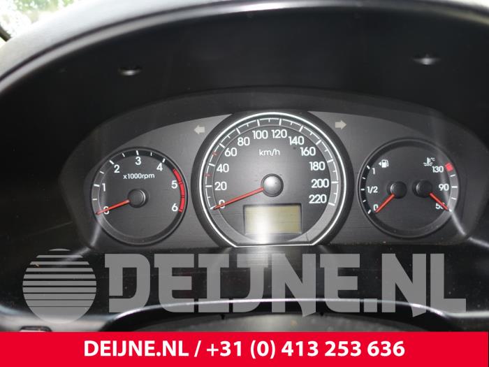 Hyundai H300 Tacho - Kombiinstrument KM O237447
