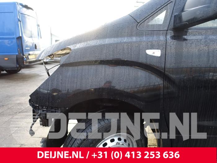 Hyundai H300 Kotflügel links vorne O237459