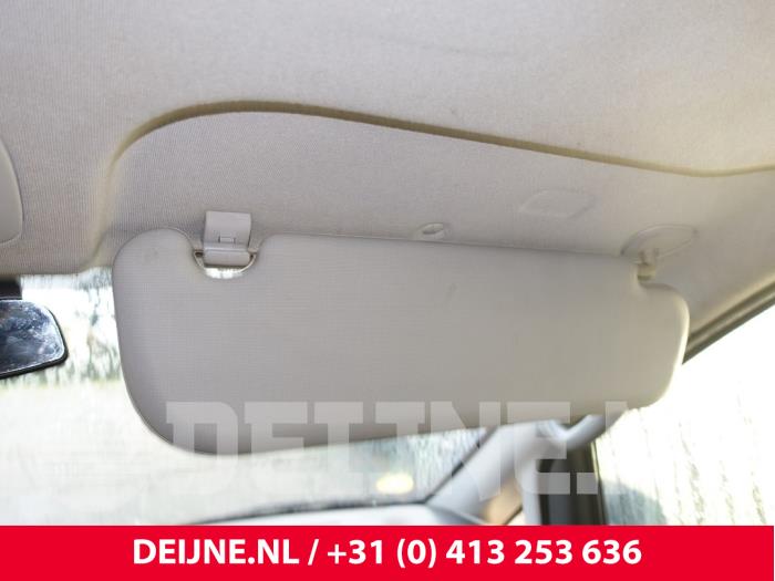 Hyundai H300 Sonnenblende O237474