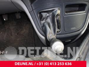 Gebruikte Pook Hyundai H-300 2.5 CRDi Prijs € 60,50 Inclusief btw aangeboden door van Deijne Onderdelen Uden B.V.