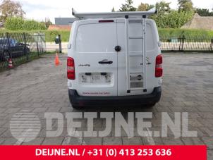 Gebruikte Imperiaal Citroen Jumpy 1.5 Blue HDi 120 Prijs € 484,00 Inclusief btw aangeboden door van Deijne Onderdelen Uden B.V.