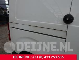 Gebruikte Schuifdeur Rail rechts Citroen Jumpy 1.5 Blue HDi 120 Prijs op aanvraag aangeboden door van Deijne Onderdelen Uden B.V.