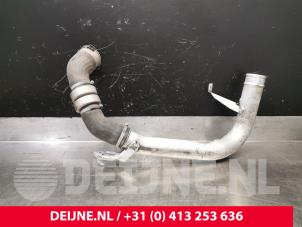Volvo V60 Intercooler Rohr O237574 foto 2