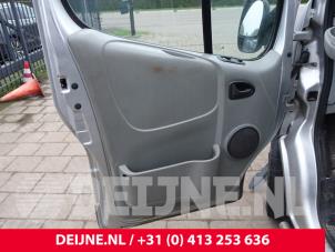 Nissan Primastar Tür 2-türig links O237601 foto 2