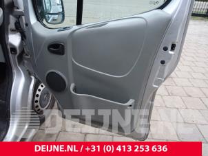 Nissan Primastar Door 2-door, right O237602 photo 2