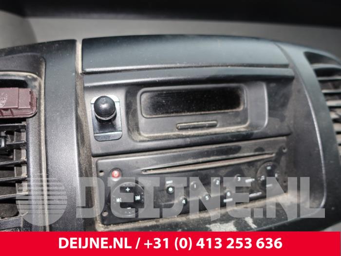 Nissan Primastar Radio O237603