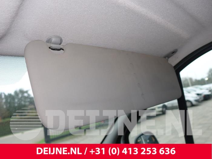 Nissan Primastar Sun visor O237627