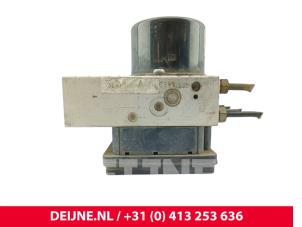 Volvo XC90 ABS Pomp O237647 foto 3