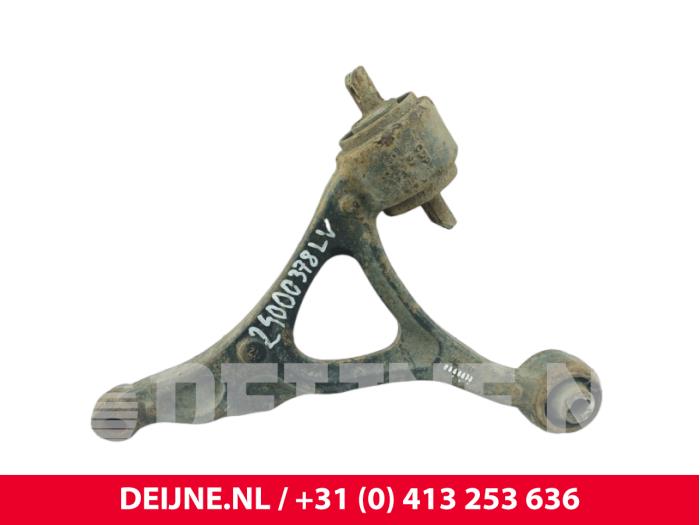 Volvo XC90 Querlenker unten links vorne O237662