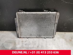 Gebruikte Radiateur Mercedes SLK (R170) 2.0 200 K 16V Prijs € 72,60 Inclusief btw aangeboden door van Deijne Onderdelen Uden B.V.