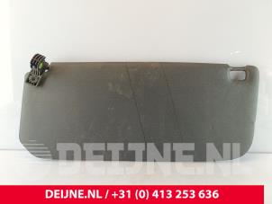 Gebruikte Zonneklep Mercedes Sprinter 3,5t (907.6/910.6) 319 CDI 2.0 D RWD Prijs € 36,30 Inclusief btw aangeboden door van Deijne Onderdelen Uden B.V.