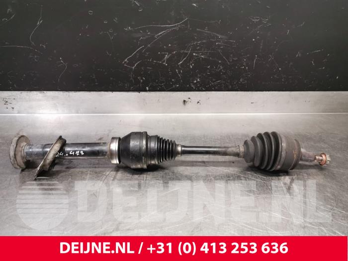 Volkswagen Transporter Aandrijfas rechts-voor O237847