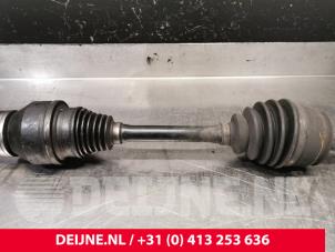Volkswagen Transporter Antriebswelle rechts vorne O237847 foto 3