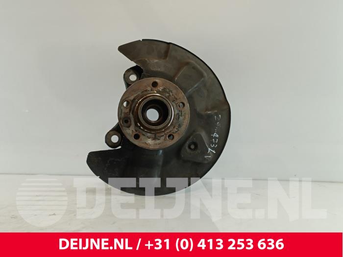 Volkswagen Transporter Achsschenkel links vorne O237862