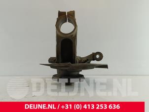 Volkswagen Transporter Fusee links-voor O237862 foto 3